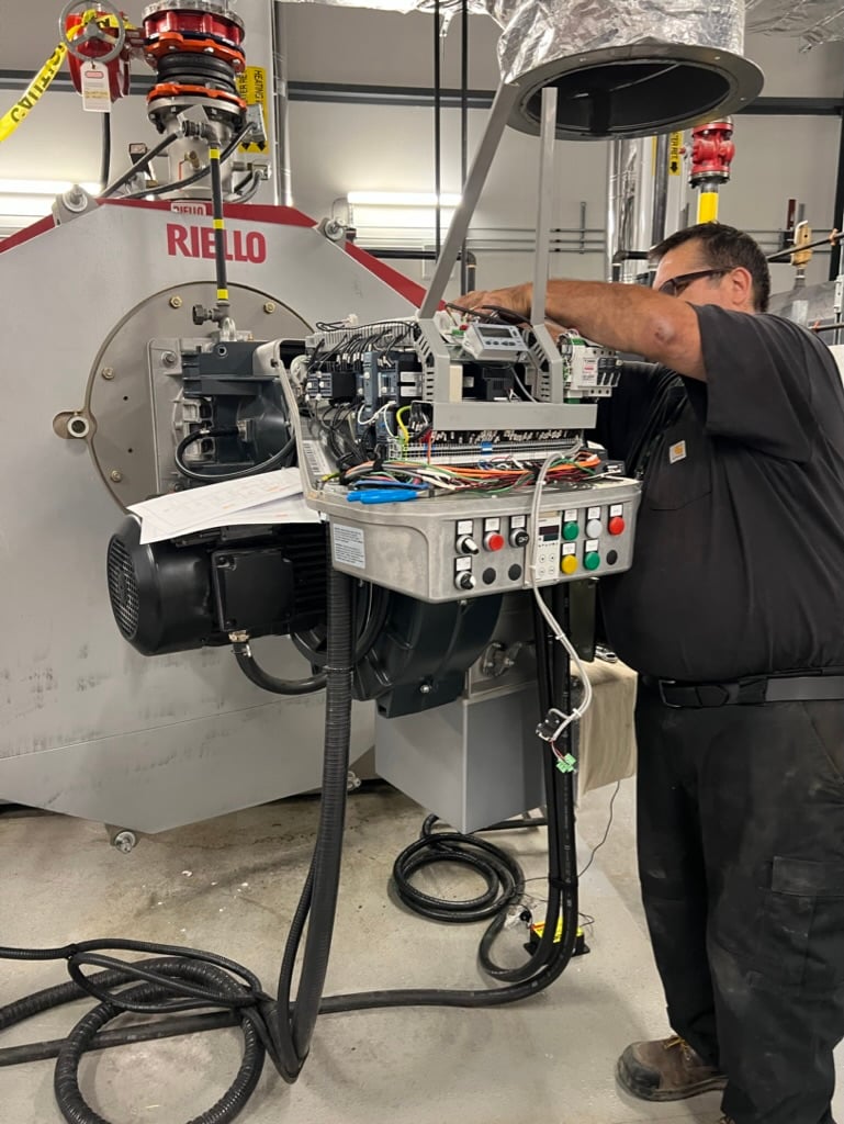 Factory Certified 
Start Up & Commissioning Services