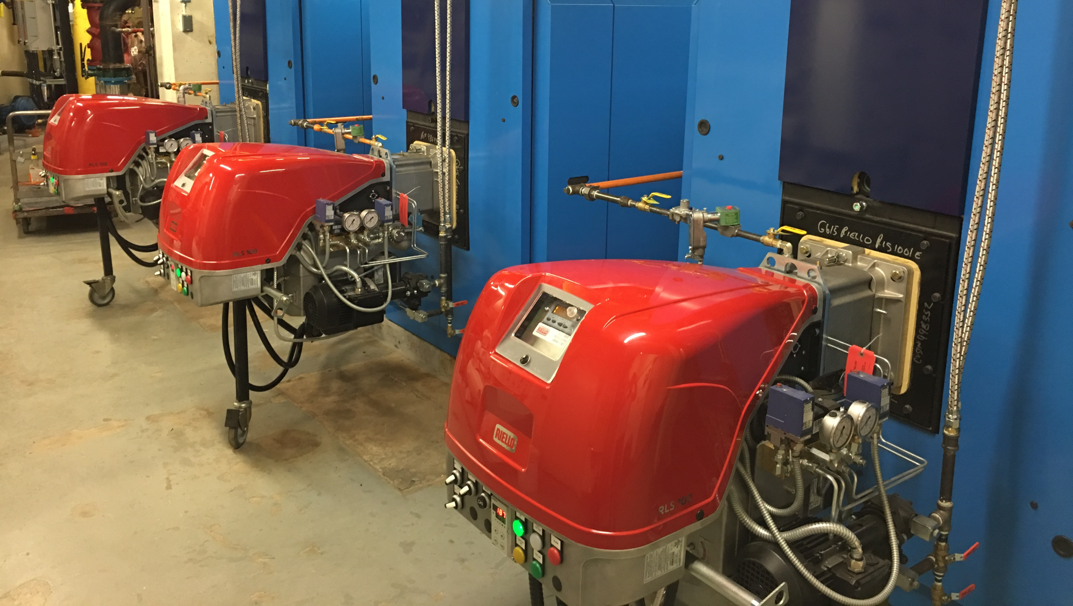 AHS-Vulcan Hospital-
Riello RLS Dual Fuel Burners