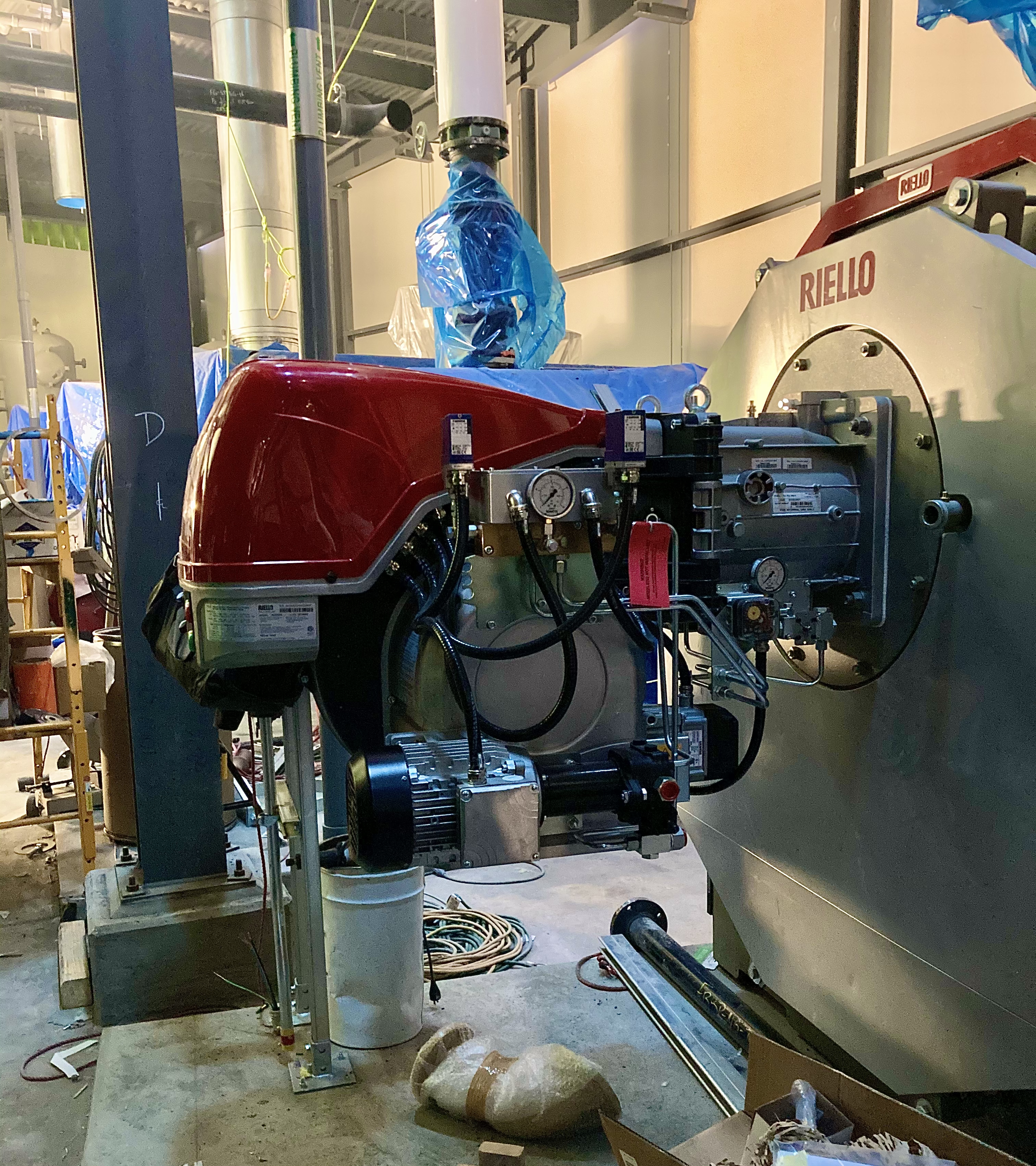 AHS-CCC 
Riello RTC-10000 
RLS-310-E Dual Fuel Burner,
10,000,000Btu Input